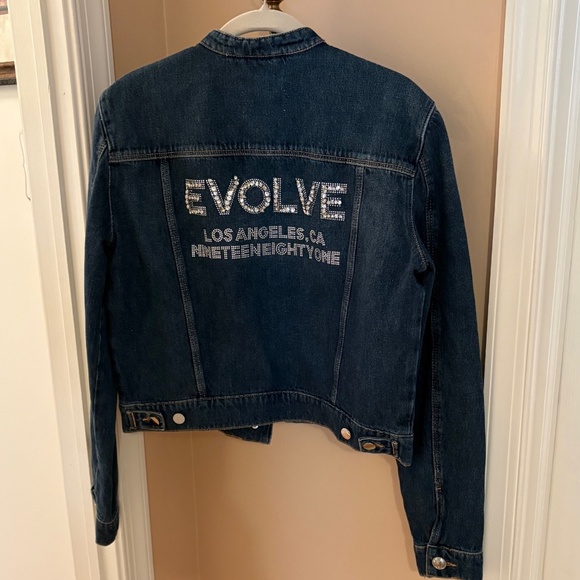 Guess Women's Delya Korean Trucker Denim Jacket - Picture 2 of 14